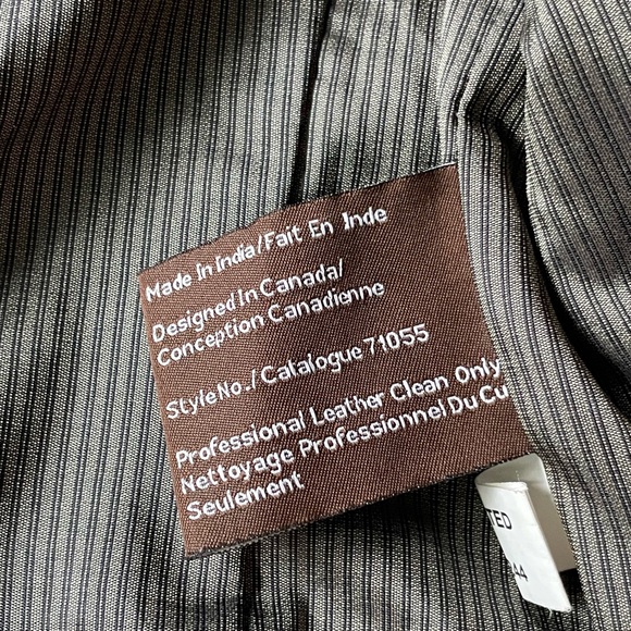 Danier Genuine Brown Leather Jacket with zipper. Fitted - Picture 6 of 7